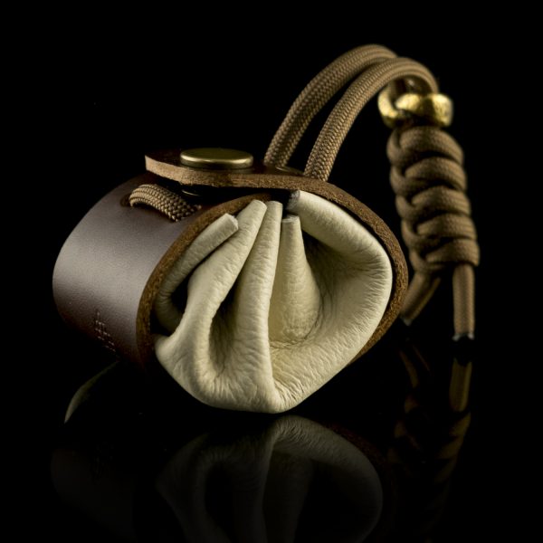 Leather coin box "Hinkali"